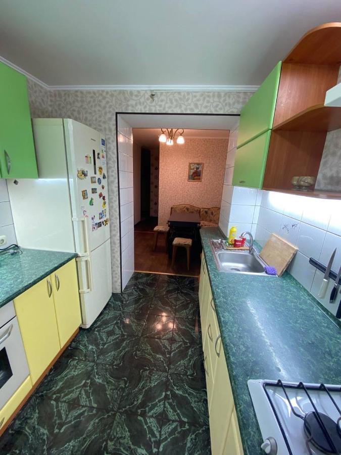 Шикарнейшие Апартаменты Chornomorsk Exterior photo