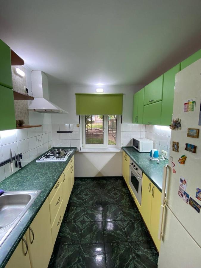 Шикарнейшие Апартаменты Chornomorsk Exterior photo